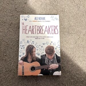 The heartbreakers chronicles book one. Brand new